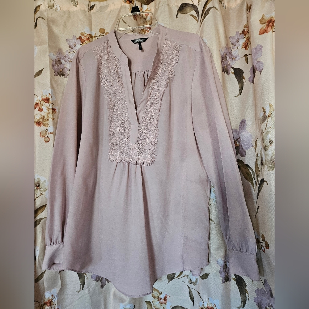 Daisy Fuentes Lace Trim Blouse, Large